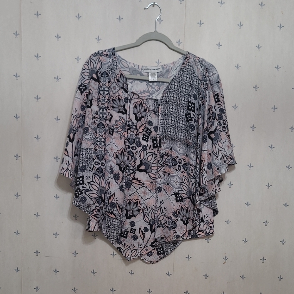 Floral Patterned Women's Top